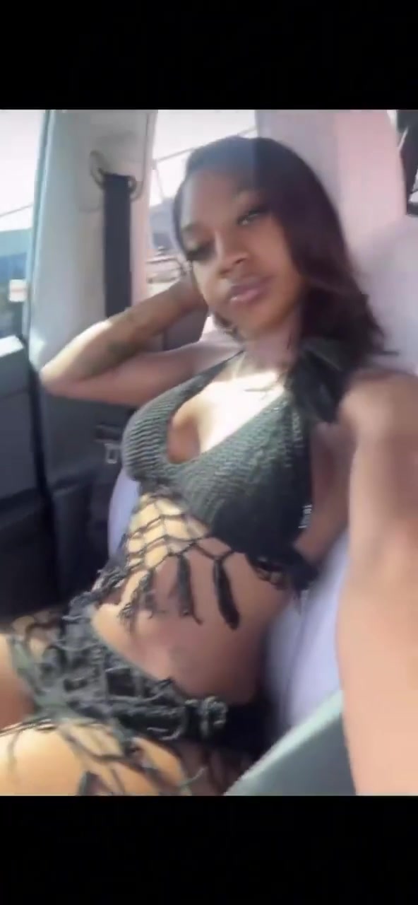 Cooking with kya Onlyfans Video Erotic On Car